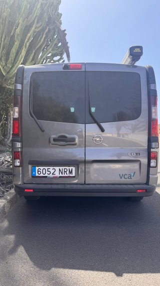 Opel Vivaro 2015