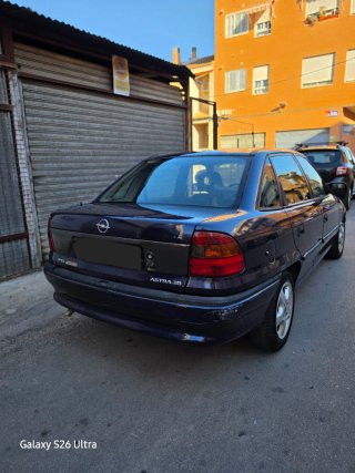 opel astra  enjoy 1996