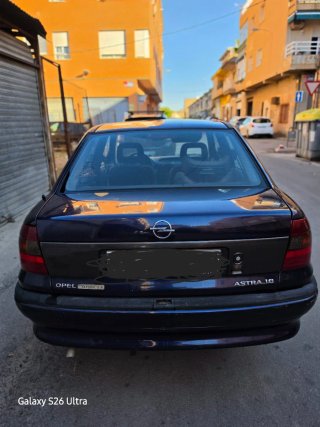 opel astra  enjoy 1996