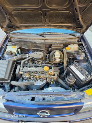 opel astra  enjoy 1996