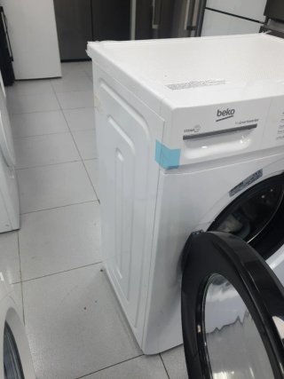 Lavadora Beko 8kg Nueva con Tara
