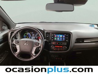 Mitsubishi Outlander 2.4 PHEV Kaiteki 4WD Auto 165 kW (224 CV)