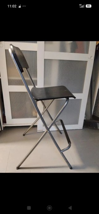 2 Taburetes Plegables de Madera y Metal