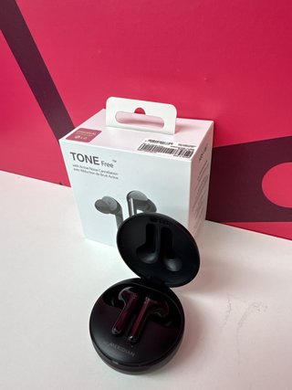 Auriculares Bluetooth LG Tone Free
