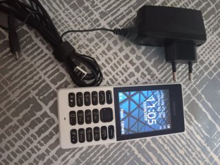 Móvil Nokia RM-1190 Blanco