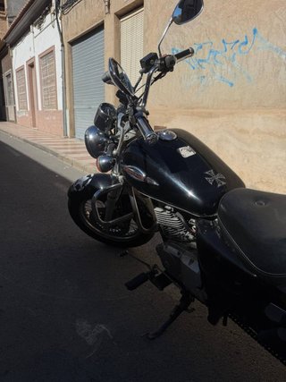 Suzuki Marauder GZ 125cc 2006 custom 57.000 km