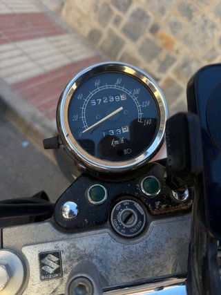 Suzuki Marauder GZ 125cc 2006 custom 57.000 km