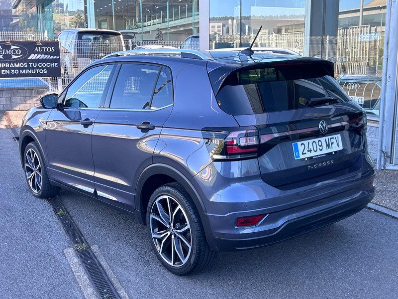 Volkswagen T-Cross 2023, foto 3