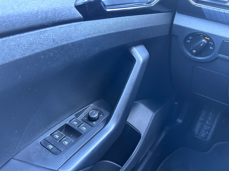 Volkswagen T-Cross 2023, foto 21