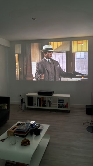 Proyector Hisense PT1