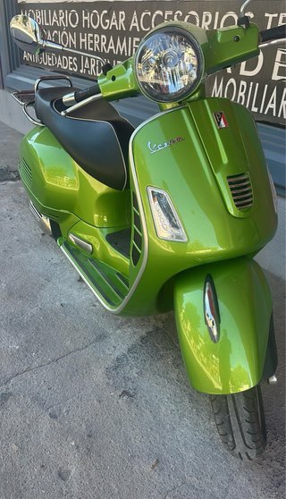 Vespa Gts Super 125cc año 2020