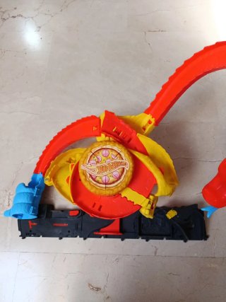 Pista Hot Wheels City Pizza Slam.Cobra attack