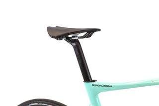 Bicicleta Bianchi Specialissima Comp Di2 12V t.58 Reacondicionada