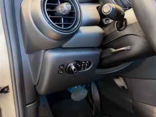 MINI COOPER 1.5 AUTO 135CV 2P