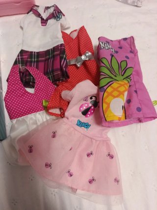 Lote de 5 vestidos para muñeca Nancy