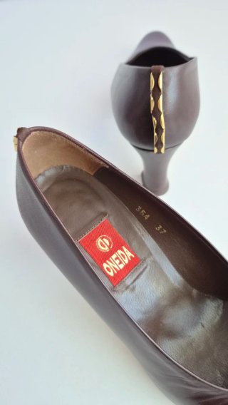 Zapatos de salón marrones ONEIDA talla 37