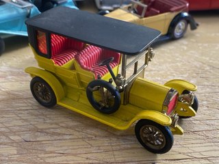 Matchbox Y-5 Peugeot 1907 Gialla 1/43 no box