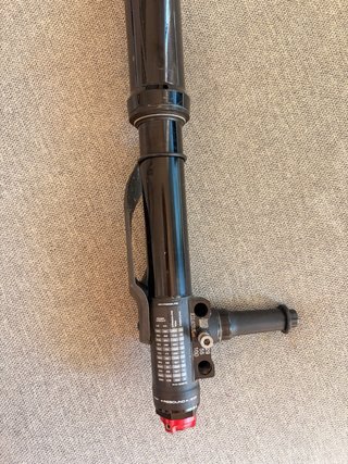 Horquilla Lefty 110mm con rueda carbono