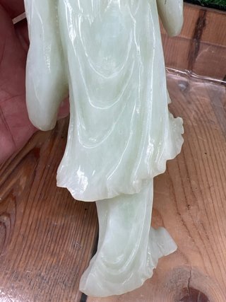 Statua Geisha in Giada Portafortuna
