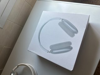 Apple AirPods Max Argento