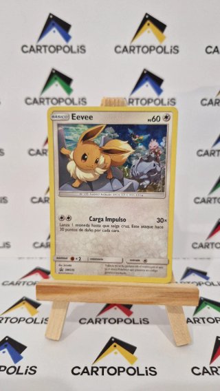 Carta Pokémon Eevee (SM 235) ESP