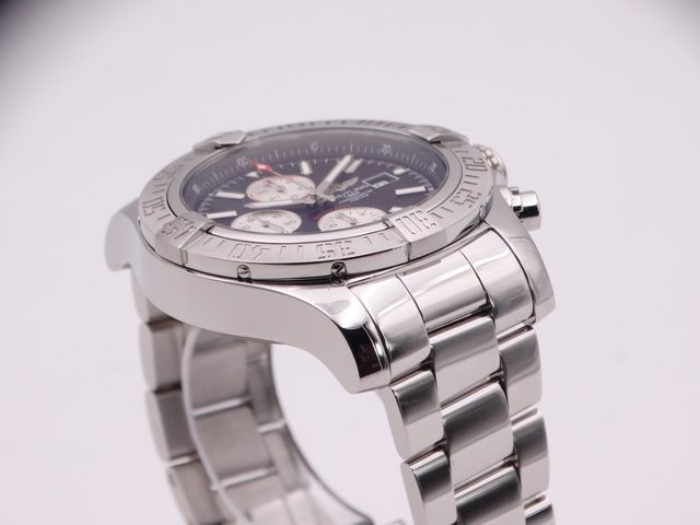 BREITLING Super Avenger II Chronograph A13371