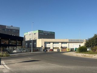 Nave industrial en venta en Oeste en Jerez de la Frontera