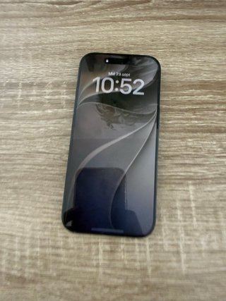 iPhone 16 Pro Negro
