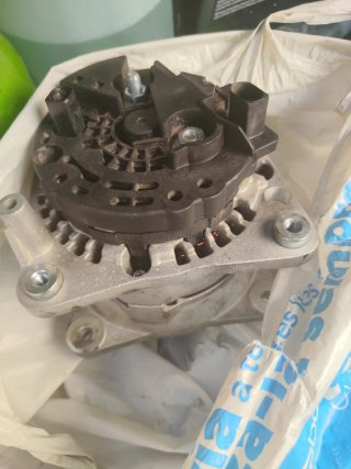Alternador nissan atleon