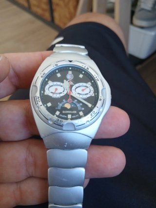 Reloj Quiksilver Plateado