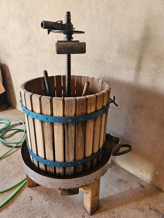 Prensa de vino de madera para vino o decoración