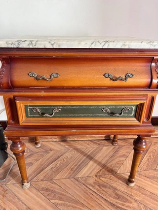 Comodino Classico con Piano in Marmo
