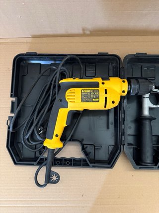 Taladro Dewalt DWD024KS