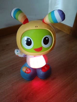 Juguete interactivo BeatBo