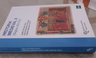 Libro UNED Medieval II.