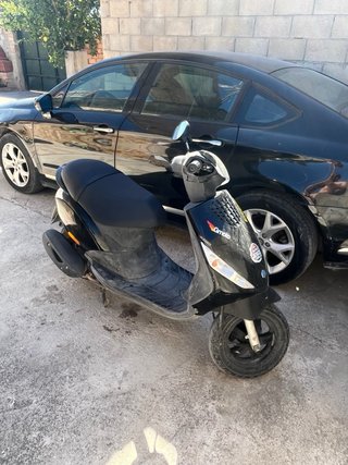Piaggio Zip 4t