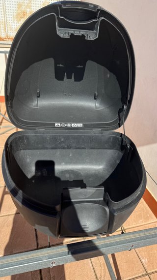 Baúl Top Case Shad SH34 Carbono