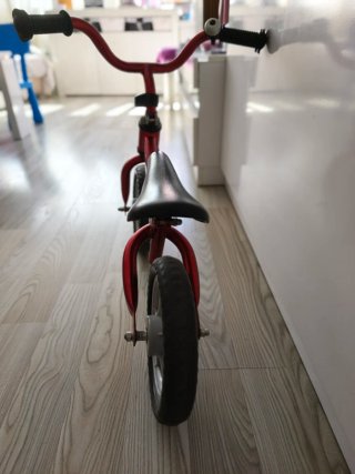 Bicicleta sin pedales Chicco Red Bullet