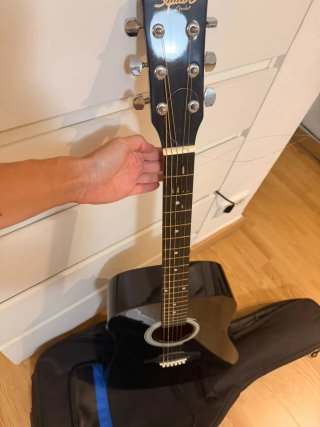 Guitarra Acústica Squier by Fender SA-105