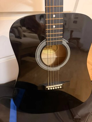 Guitarra Acústica Squier by Fender SA-105