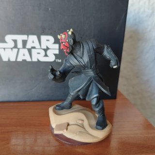 Star Wars: Figuras y Millennium Falcon