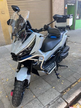Zontes 368 G Maxi Scooter