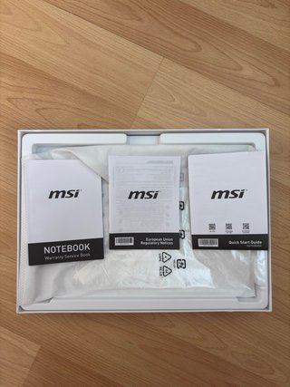 MSI Modern 14 Plata