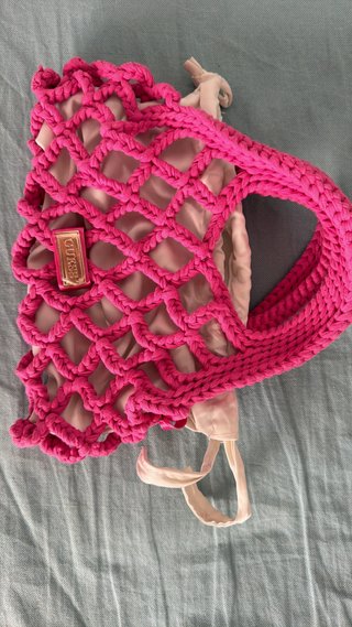 Bolso Guess rosa de crochet