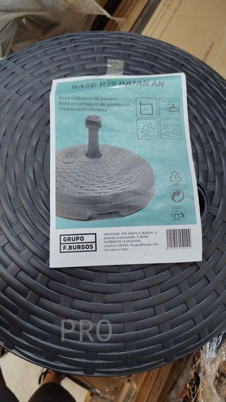 Base sombrilla terraza exterior circular negra, resistente al agua