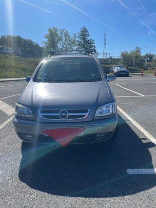 Opel Zafira 2004