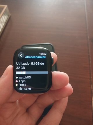 Apple Watch Serie 7 Nike Aluminium 45mm + regalos