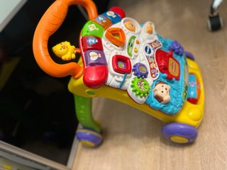 Andador Bebé VTech 2 en 1