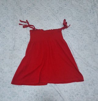 Vestido Rojo con Tirantes Ajustables