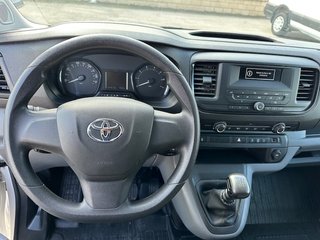 TOYOTA PROACE 1.5 D L1 DC 120 GX COMBI 6